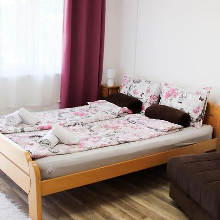 Charming Studio Masa Palić Exteriör bild
