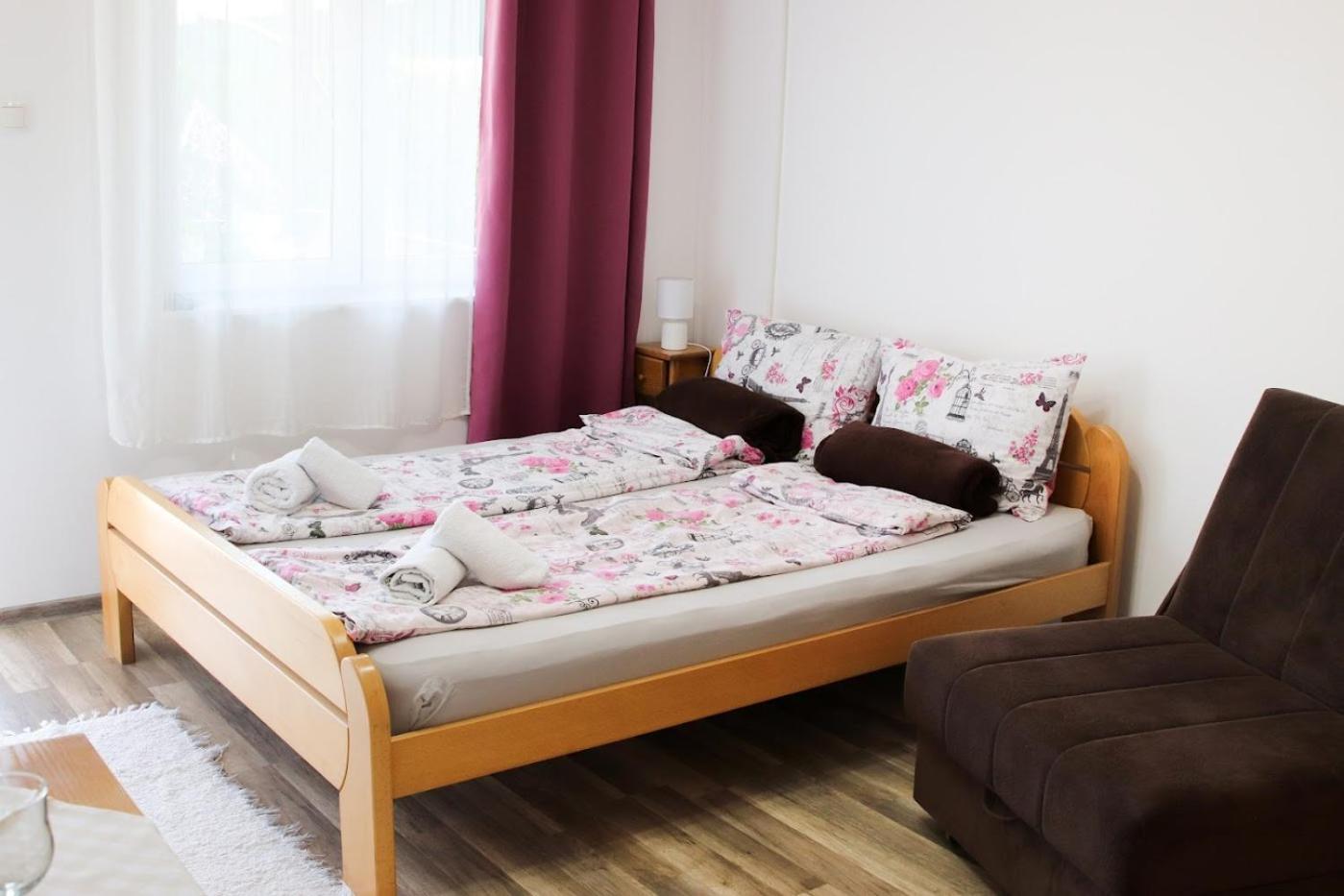 Charming Studio Masa Palić Exteriör bild